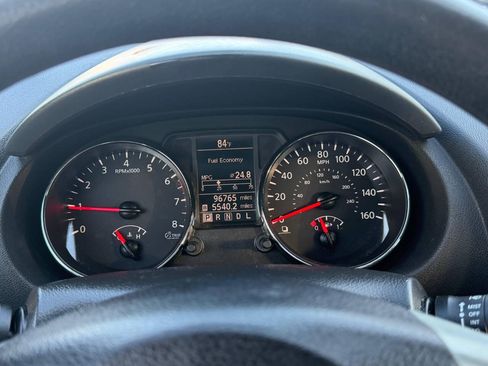 Used 2015 Nissan Rogue S w/ Convenience Package AWD/4WD image 17