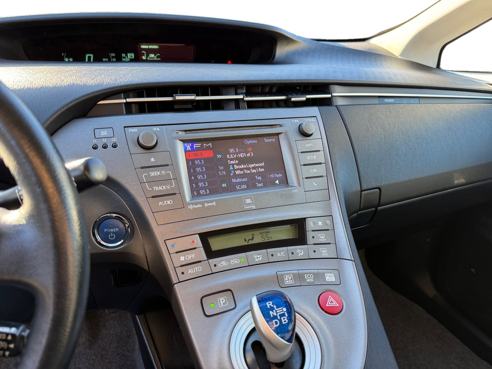 Used 2013 Toyota Prius Four FWD image 12