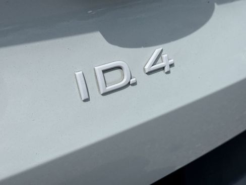 Used 2023 Volkswagen ID.4 Pro RWD image 19