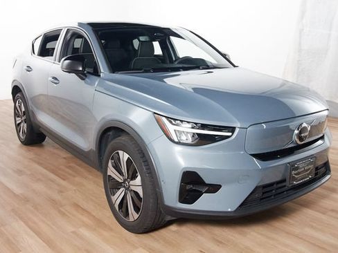 Used 2023 Volvo C40 P8 Recharge Plus AWD/4WD image 3