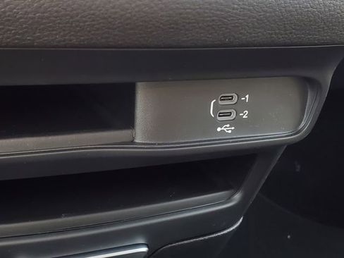 New 2026 Chrysler Pacifica Select FWD image 20