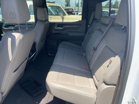 Certified 2023 GMC Sierra 1500 SLT w/ SLT Convenience Package RWD image 15