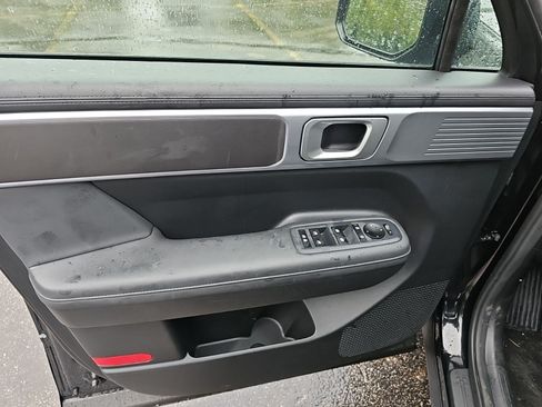Used 2026 Hyundai Santa Fe SEL FWD image 18