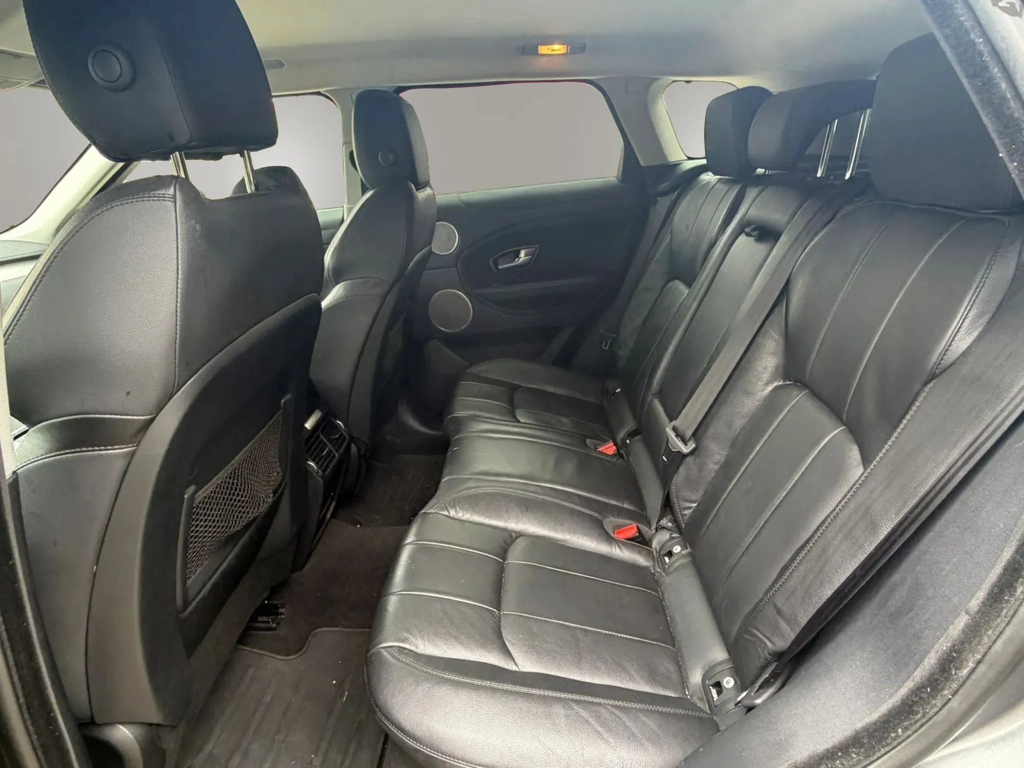 Used 2017 Land Rover Range Rover Evoque SE AWD/4WD image 9