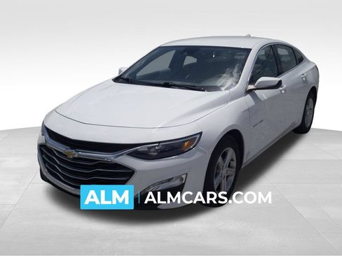 Used 2024 Chevrolet Malibu LT FWD image 1