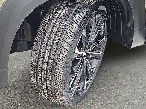 Used 2024 MAZDA CX-50 2.5 Turbo w/ Cargo Package image 32