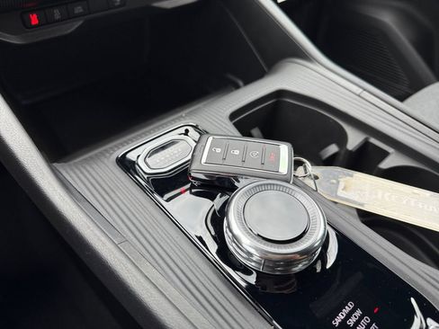 New 2026 Jeep Cherokee Laredo AWD/4WD image 31
