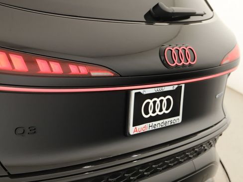 New 2026 Audi Q3 quattro 2.0T AWD/4WD image 32