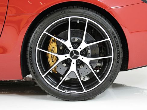 Used 2015 Mercedes-Benz SLS AMG GT Final Edition image 17