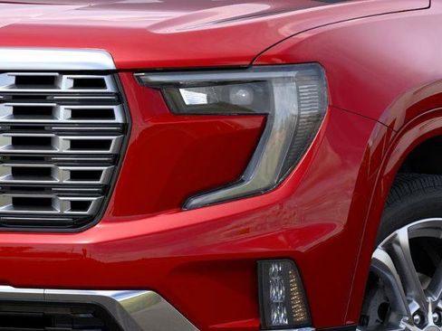 New 2025 GMC Acadia Denali image 29