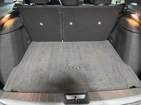 Used 2025 Nissan Kicks SV w/ SV Premium Package AWD/4WD image 30