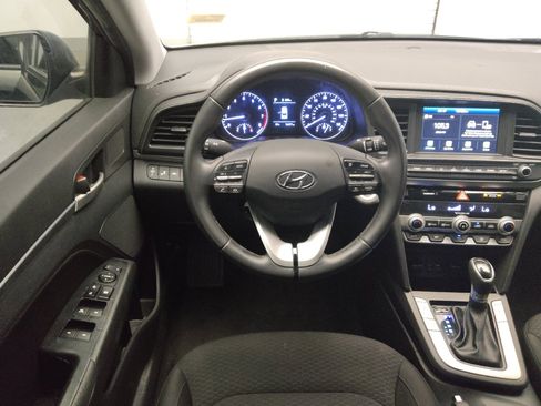 Used 2020 Hyundai Elantra Value Edition w/ Cargo Package (C1) FWD image 22