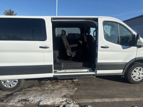 Used 2023 Ford Transit 350 XLT image 33