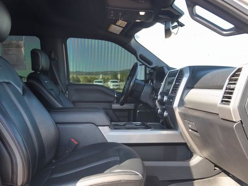Used 2021 Ford F250 Platinum w/ FX4 Off-Road Package AWD/4WD image 35