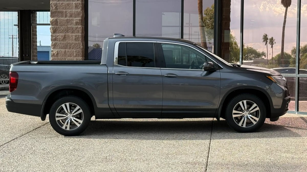 Used 2017 Honda Ridgeline RTS image 14