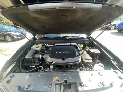 Used 2017 GMC Canyon SLT image 20