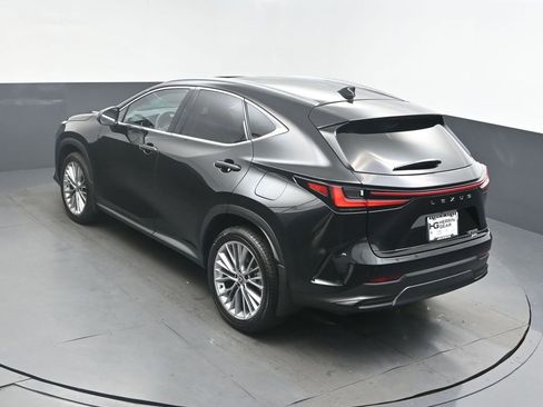 Used 2025 Lexus NX 350 AWD w/ Premium Package image 33