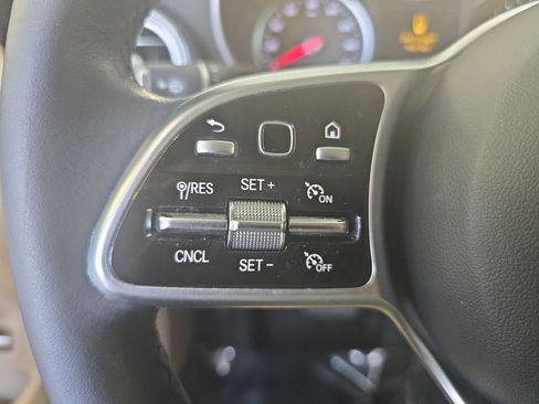 Certified 2022 Mercedes-Benz GLC 300 image 18