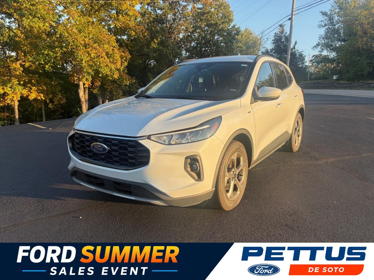Used 2025 Ford Escape ST-Line Select AWD/4WD image 1