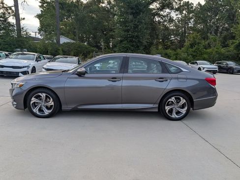 Used 2020 Honda Accord EX image 6