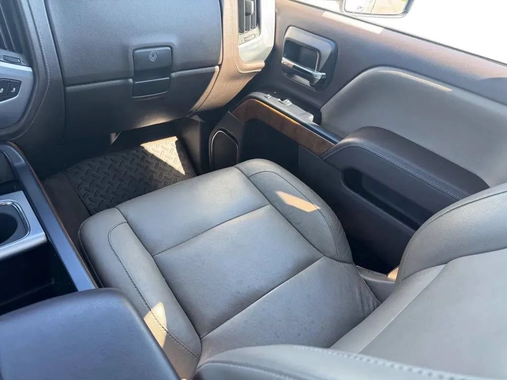 Used 2015 GMC Sierra 2500 SLT w/ Suspension Package, Off-Road AWD/4WD image 20