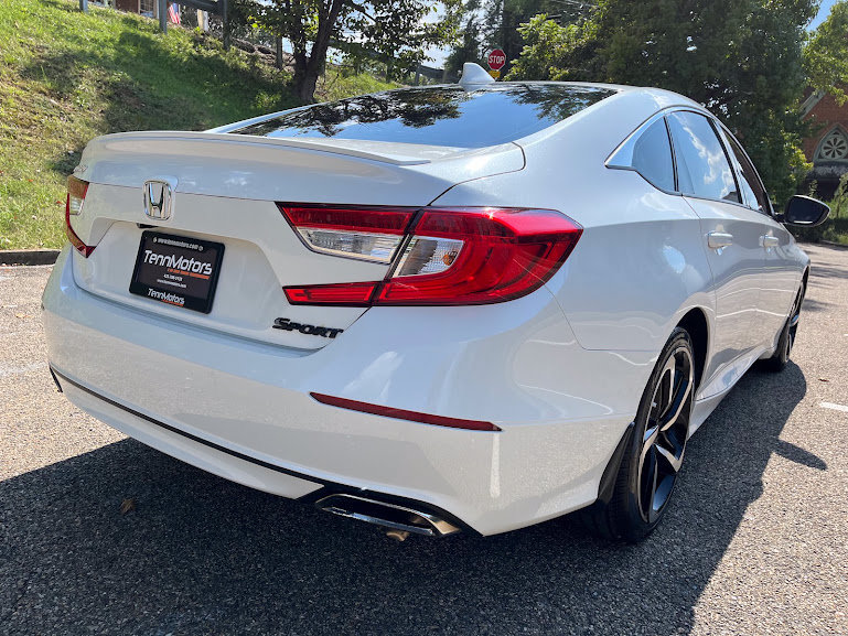 Used 2018 Honda Accord Sport image 34