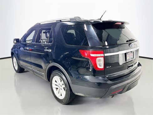 Used 2012 Ford Explorer XLT image 6