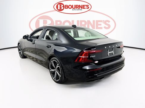 Used 2023 Volvo S60 B5 Core w/ Climate Package AWD/4WD image 9