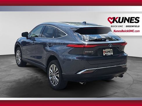 Used 2021 Toyota Venza XLE w/ Softex Package AWD/4WD image 8