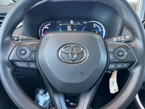 Certified 2024 Toyota RAV4 LE AWD/4WD image 27