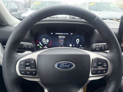 New 2026 Ford Explorer Active w/ Active Comfort Package image 11