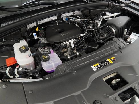 New 2026 Jeep Grand Cherokee Limited image 36