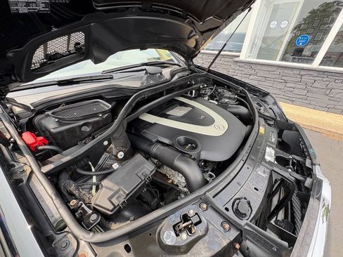 Used 2012 Mercedes-Benz GL 450 4MATIC image 26