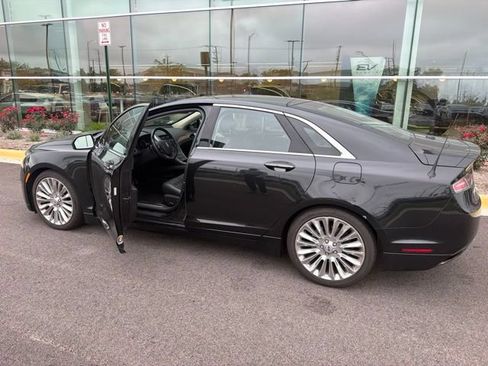 Used 2013 Lincoln MKZ AWD image 14