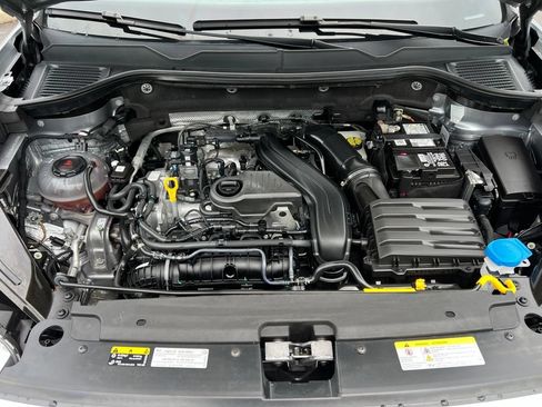 Certified 2023 Volkswagen Taos S FWD image 13