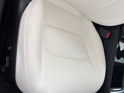 Used 2022 Tesla Model 3 Performance AWD/4WD image 22