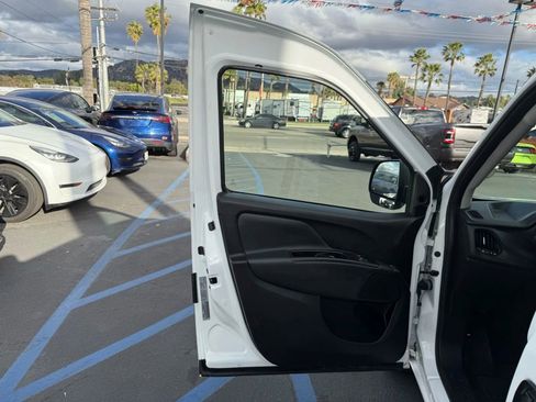 Used 2022 RAM ProMaster City Wagon image 11