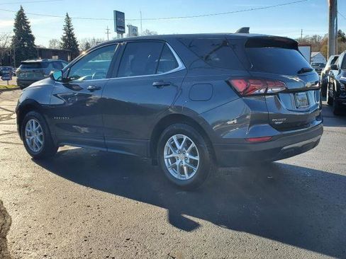 Used 2022 Chevrolet Equinox LT image 3