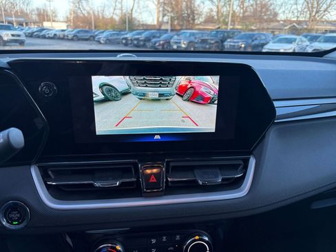 Used 2025 Chevrolet TrailBlazer LT image 17