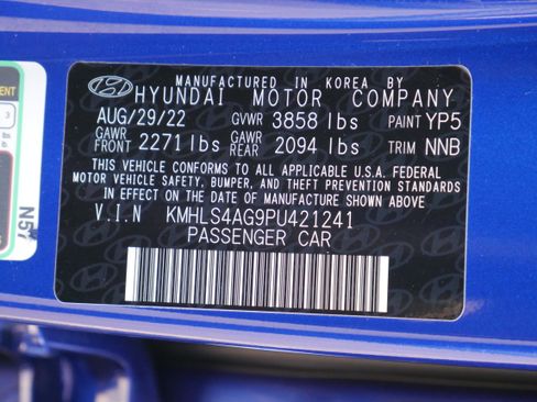 Used 2023 Hyundai Elantra SEL w/ Convenience Package image 31