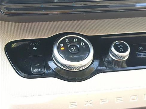 Certified 2025 Ford Expedition Max Active image 12