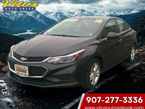 Used 2018 Chevrolet Cruze LT w/ LT Fleet Convenience Package FWD image 1