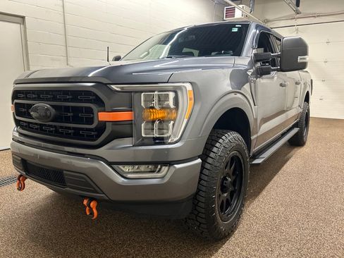 Used 2022 Ford F150 XLT w/ Equipment Group 302A High AWD/4WD image 5