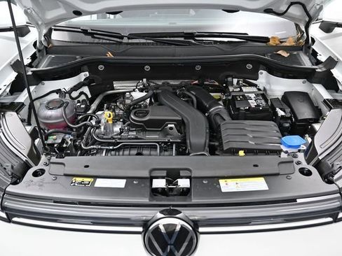 New 2026 Volkswagen Taos SEL AWD/4WD image 15