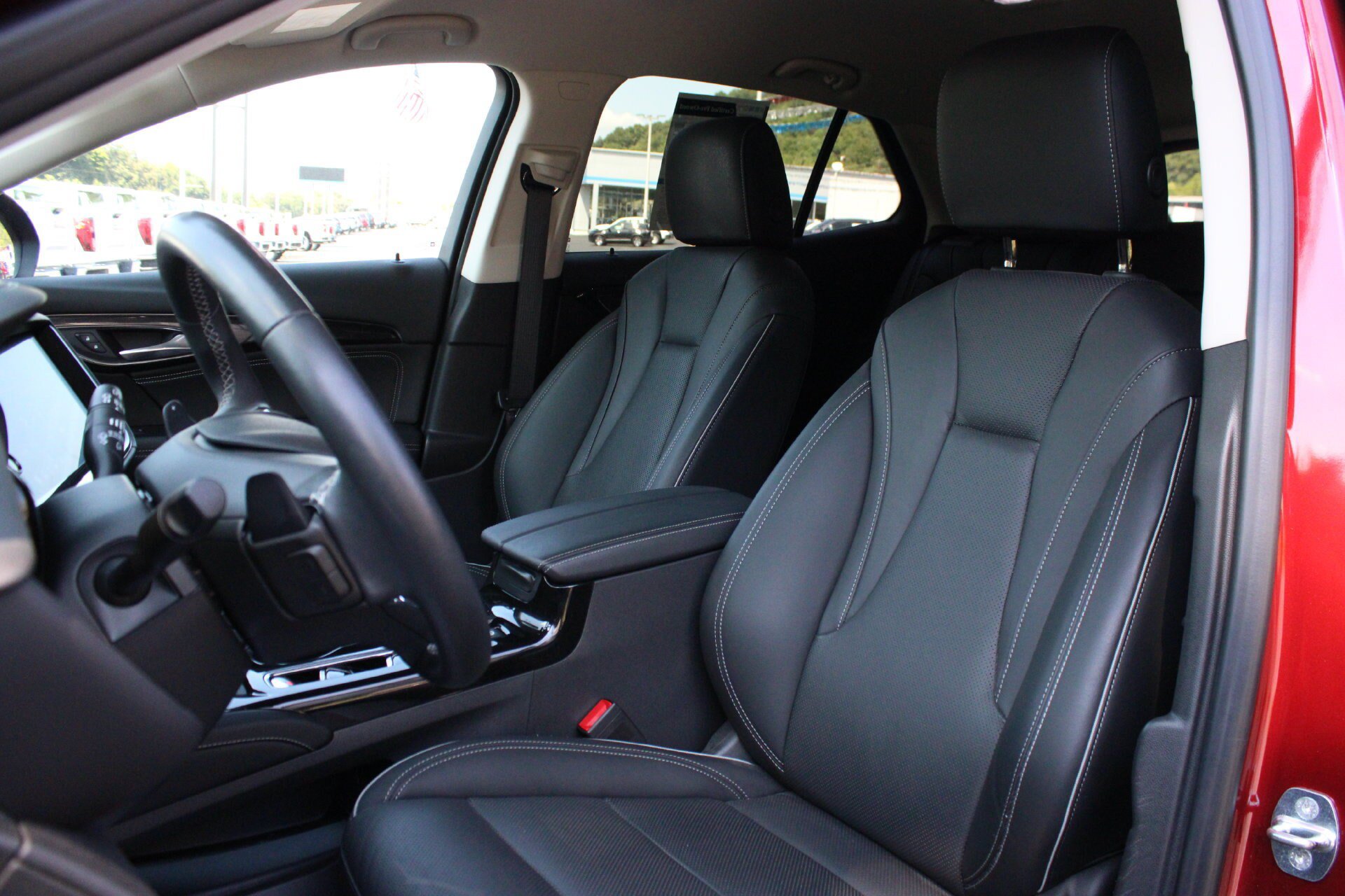 Used 2023 Buick Envision Essence FWD image 13