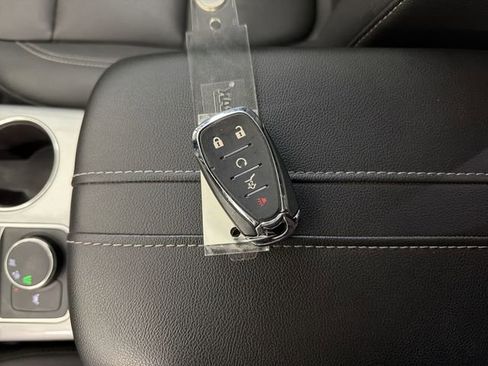 Used 2024 Chevrolet Blazer LT w/ Midnight/Sport Edition image 35