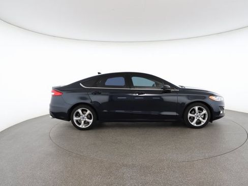 Used 2020 Ford Fusion SE w/ Equipment Group 151A image 22