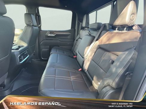 New 2026 Chevrolet Silverado 1500 High Country w/ High Country Premium Package AWD/4WD image 26