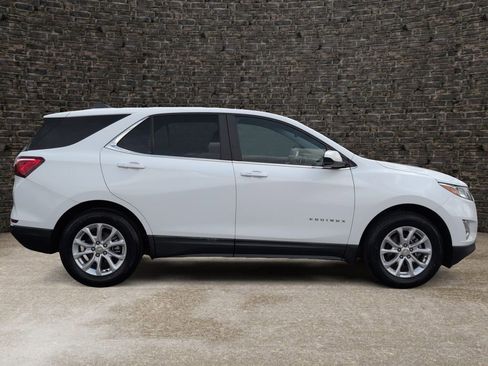 Used 2021 Chevrolet Equinox LT image 3