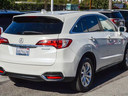 Used 2018 Acura RDX FWD image 5